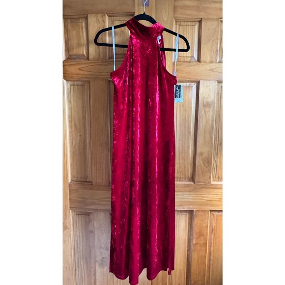 Bar III Red Crushed Velvet Halter Midi Dress – Size XS – NWT - Picture 6 of 7